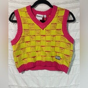 Ragged Jeans laddered checkerboard knit vest